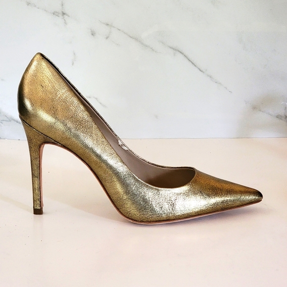 Charles David Shoes - Charles David | Metallic Gold Pointy Toe Stiletto Heels Size 9